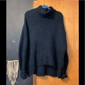 Black oversized sweater